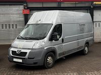 Gebraucht Peugeot Boxer 145 PS (106 kW) 2010 Grau Van