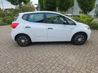 Gebraucht Kia Venga 90 PS (66 kW) 2010 Weiß Kleinwagen