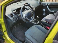 Gebraucht Ford Fiesta Titanium 82 PS (60 kW) 2012 Grün Kleinwagen