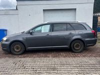 Gebraucht Toyota Avensis 177 PS (130 kW) 2008 Grau Kombi