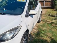 Gebraucht Mazda 2 Active 75 PS (55 kW) 2010 Weiß Kleinwagen