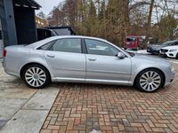 Gebraucht Audi A8 Ambiente 334 PS (245 kW) 2003 Silber Limousine