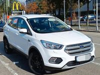 Gebraucht Ford Kuga Trend 120 PS (88 kW) 2019 Weiß SUV