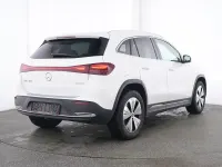 Gebraucht Mercedes EQA300 Advanced 168 kW (229 PS) 2025 Unilack polarweiß SUV