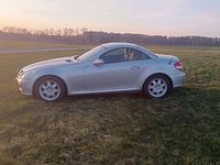Second-hand Mercedes SLK200 163 CP (119 kW) 2006 Argintiu Cabrio