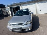 Gebraucht Opel Astra 75 PS (55 kW) 2002 Silber Limousine