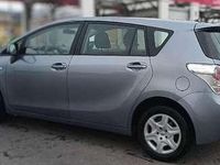 Gebraucht Toyota Verso Multidrive S 147 PS (108 kW) 2011 Grau Van / Kleinbus