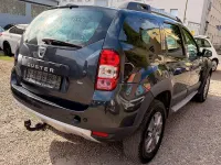 Używany Dacia Duster Prestige 125 KM (91 kW) 2014 Szary SUV