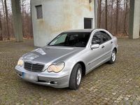 Gebraucht Mercedes C180 148 PS (108 kW) 2004 Grau Limousine