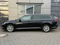 Gebraucht VW Passat Highline 150 PS (110 kW) 2019 Schwarz Kombi