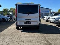 Używany Renault Trafic 114 KM (83 kW) 2010 Szary Minivan