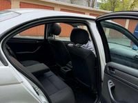 Gebraucht BMW 318 143 PS (105 kW) 2004 Silber Limousine