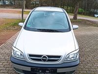 gebraucht Opel Zafira 1,um Benzin 7 Sitzen