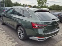 Gebraucht Skoda Superb Scout 4x4 190 PS (139 kW) 2020 Grün Kombi