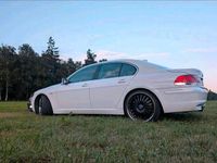 Gebraucht BMW 750 367 PS (269 kW) 2007 Weiß Limousine