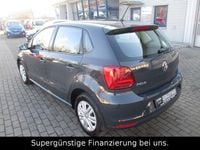 Używany VW Polo Trendline 60 KM (44 kW) 2016 Szary Sedan/Limuzyna