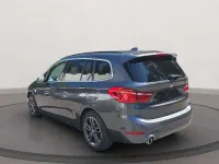 Gebraucht BMW 218 140 PS (102 kW) 2021 Mineralgrau Van / Kleinbus