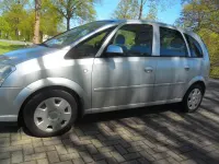 Gebraucht Opel Meriva Edition 90 PS (66 kW) 2006 Silber Van / Kleinbus