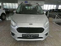 Gebraucht Ford Tourneo Titanium 101 PS (74 kW) 2019 Silber Kombi