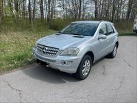 Gebraucht Mercedes ML320 224 PS (164 kW) 2006 Silber SUV