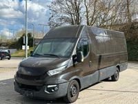 Gebraucht Iveco Daily 145 PS (106 kW) 2016 Braun Van / Kleinbus