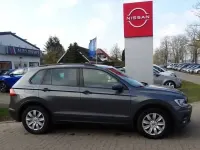 Gebraucht VW Tiguan Trendline 125 PS (91 kW) 2018 Grau grau (metallic) SUV