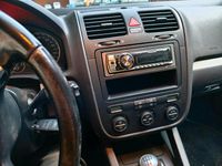 Second-hand VW Golf 105 CP (77 kW) 2008 Negru Coupe