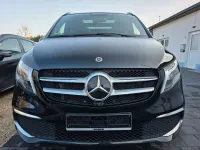 Gebraucht Mercedes V220 Avantgarde 239 PS (175 kW) 2019 Obsidianschwarz Van / Kleinbus