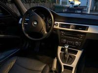 gebraucht BMW 320 320 i FACELIFT