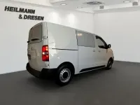 Usado Opel Vivaro-e Combi Elegance 100 kW (136 HP) 2022 Branco Van