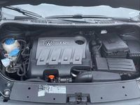 Gebraucht VW Touran 140 PS (102 kW) 2011 Schwarz Van / Kleinbus