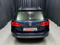 Gebraucht VW Passat Comfortline 105 PS (77 kW) 2012 Blau Kombi