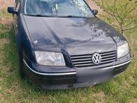 Second-hand VW Bora 131 CP (96 kW) 2004 Negru Break
