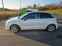 Gebraucht Audi A1 Ambition 105 PS (77 kW) 2011 Weiß Kleinwagen