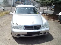Gebraucht Mercedes C200 Classic 163 PS (119 kW) 2002 Silber Limousine