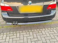 Gebraucht BMW 525 197 PS (144 kW) 2008 Schwarz Kombi