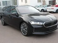 Neu Skoda Superb LAURIN & KLEMENT 265 PS (194 kW) 2025 Schwarz Kombi