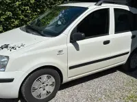 Gebraucht Fiat Panda 60 PS (44 kW) 2009 Weiß Kleinwagen