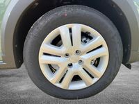 Gebraucht Dacia Jogger Expression 110 PS (80 kW) 2025 Grün Van / Kleinbus