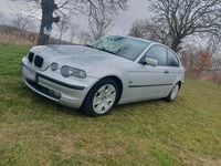 Gebraucht BMW 318 143 PS (105 kW) 2002 Silber Coupé