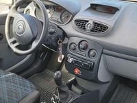 Gebraucht Renault Clio II Authentique 75 PS (55 kW) 2006 Blau Kleinwagen