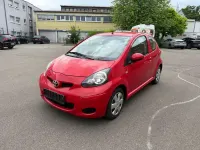 Gebraucht Toyota Aygo Cool 68 PS (50 kW) 2011 Rot Kleinwagen