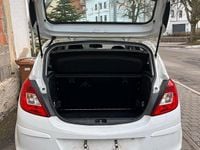 Gebraucht Opel Corsa Selection 69 PS (50 kW) 2013 Weiß Kleinwagen