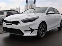 Gebraucht Kia Ceed Platinum 140 PS (102 kW) 2025 Deluxeweiss metallic Kleinwagen