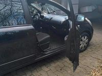 Second-hand Nissan Note 110 CP (80 kW) 2007 Negru Hatchback