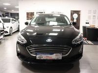 Gebraucht Ford Focus Cool & Connect 125 PS (91 kW) 2019 Schwarz Limousine