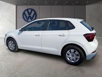 Gebraucht VW Polo Basis 95 PS (69 kW) 2026 Grau Kleinwagen