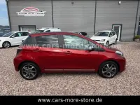 Gebraucht Toyota Yaris Trend 99 PS (72 kW) 2013 Rot Kleinwagen