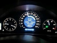 Gebraucht Mercedes E220 150 PS (110 kW) 2005 Grau Kombi