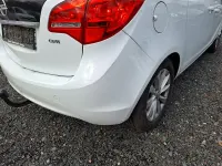 Gebraucht Opel Meriva 110 PS (80 kW) 2012 Weiß Van / Kleinbus